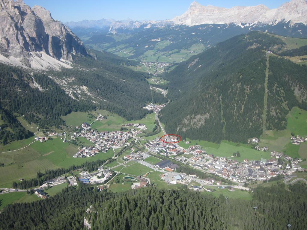 Hotel Col Alto Corvara In Badia Exterior foto