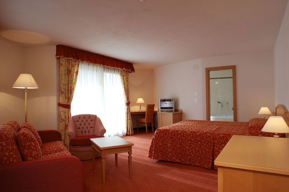 Hotel Col Alto Corvara In Badia Exterior foto