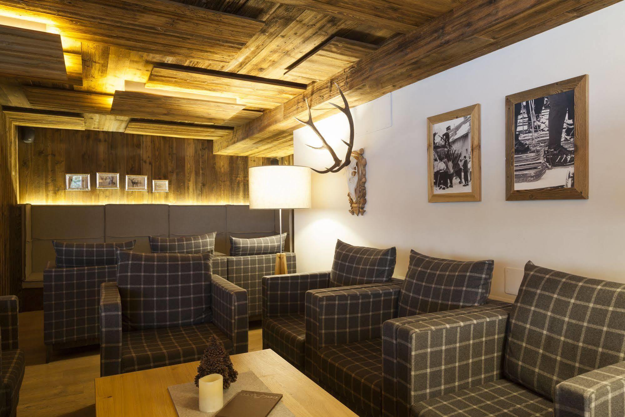 Hotel Col Alto Corvara In Badia Exterior foto